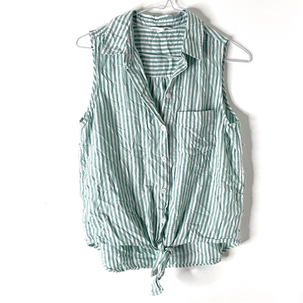 beachlunchlounge Green White Stripe Tie Front Button Shirt Hi-Lo Collar